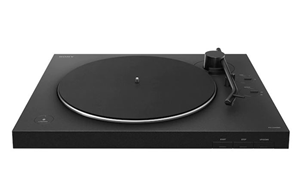 Enjoy rich vinyl sound with easy BLUETOOTH connectivity, simple controls and high-quality build for a smooth listening experience.</br>One-step auto play for simple opreation. Supports phono and line output thanks to built-in Phono EQ.