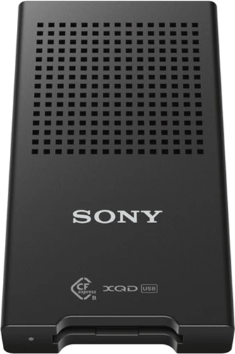 Compact card reader for CFexpress and XQD memory cards with SuperSpeed USB (USB 3.1 Gen 2) and USB-C port