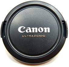 Compatible with lenses that have 67mm filter threads.