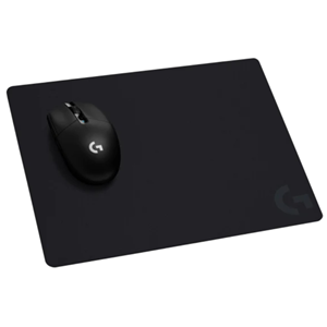 Low friction polyethylene surface is ideal for high DPI gaming using minimal force. G440 features a clean, consistent surface texture giving sensors better imagery. A natural rubber base is firmly bonded to the high-impact polystyrene core, keeping the rigid surface right on the desk where you put it.